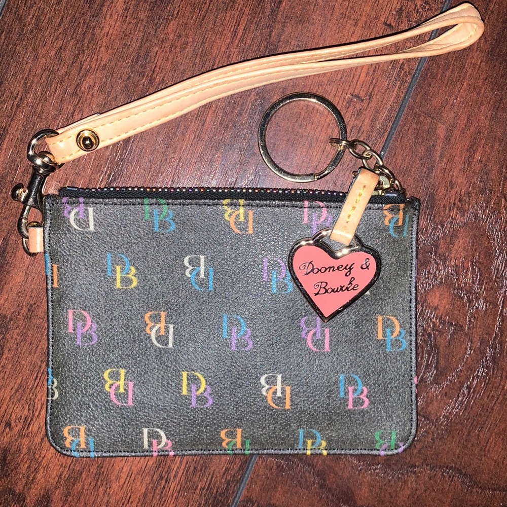Dooney & Bourke small wristlet/wallet